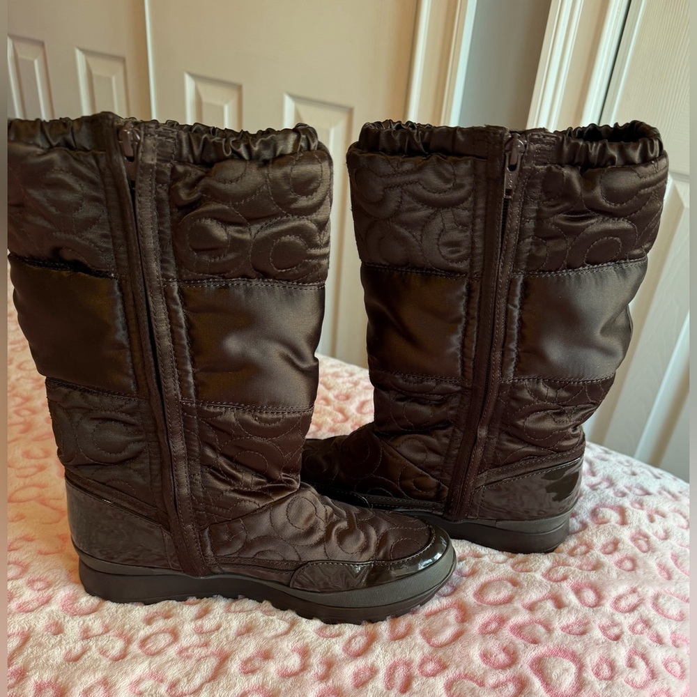 Coach Drexel Quilted Chocolate Brown 
Winter Boots Women’s Size: 8 - Picture 7 of 9